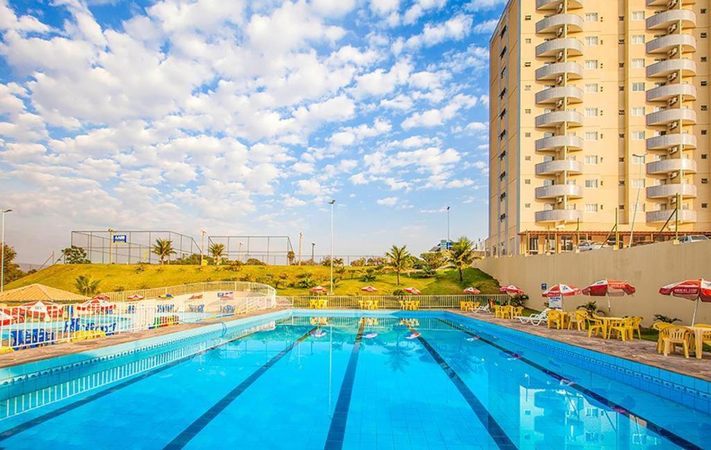Apartamento Golden Dolphin Grande Hotel - Achei Férias Caldas Novas Exterior foto